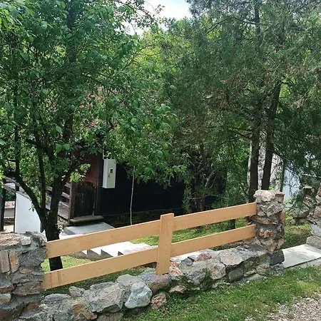 Vikendica Ovcar Banja