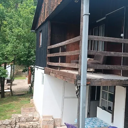 Vikendica Ovcar Banja Holiday home