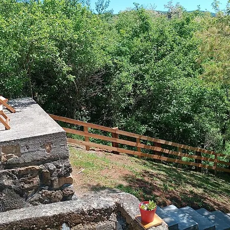 Vikendica Ovcar Banja * Čačak